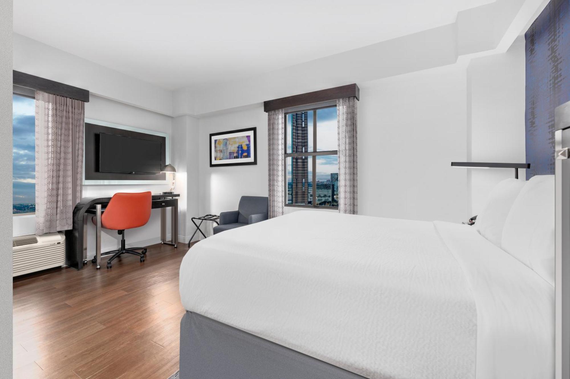 Holiday Inn Express - Dallas Downtown By Ihg Exterior photo